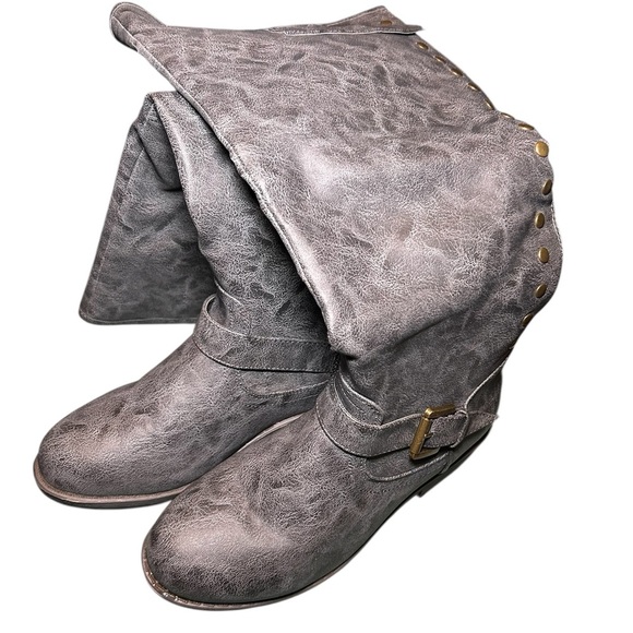 Shoes - Women’s boots